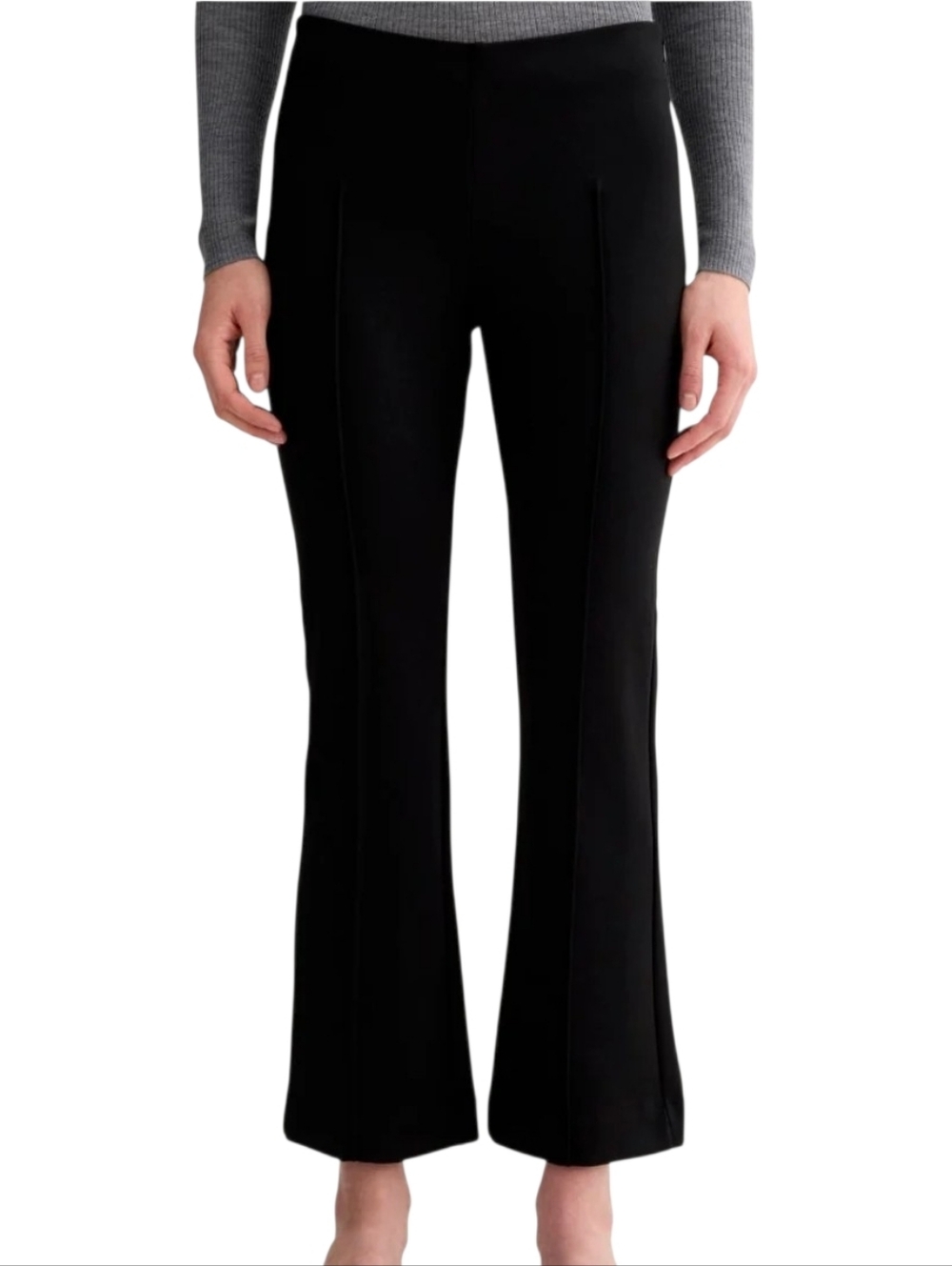 NWOT Everlane 58% Organic Cotton The Dream Kick Flare  Black Pants Size Small